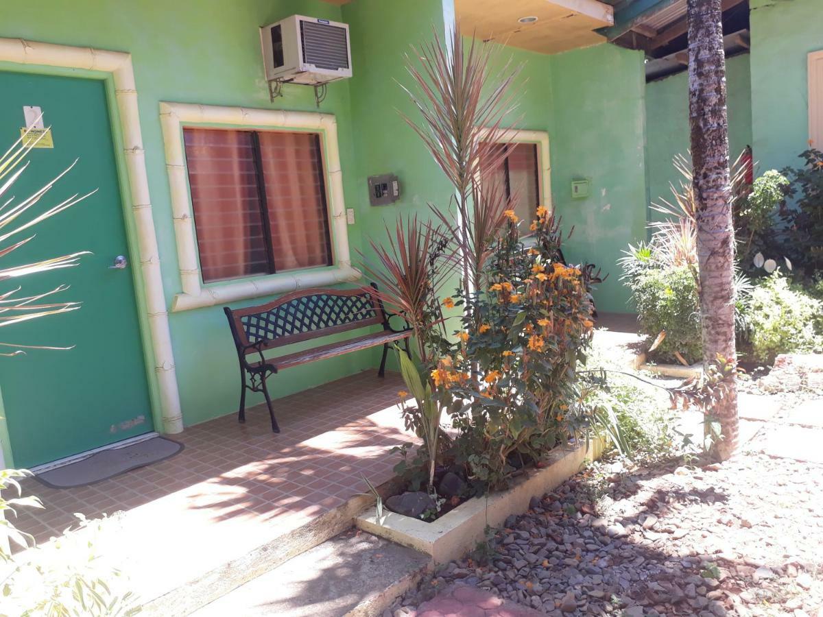 Ej Pension House PALAWAN Exterior photo